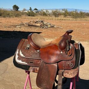 Premium Brown Leather Western Saddle